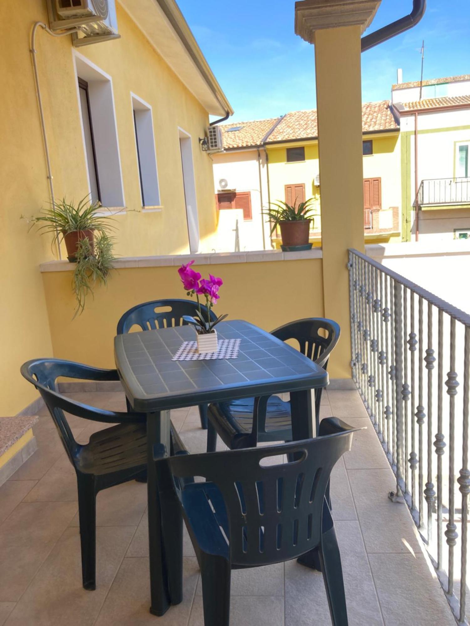 Casa Vacanze Il Giardino Villamassargia Bagian luar foto